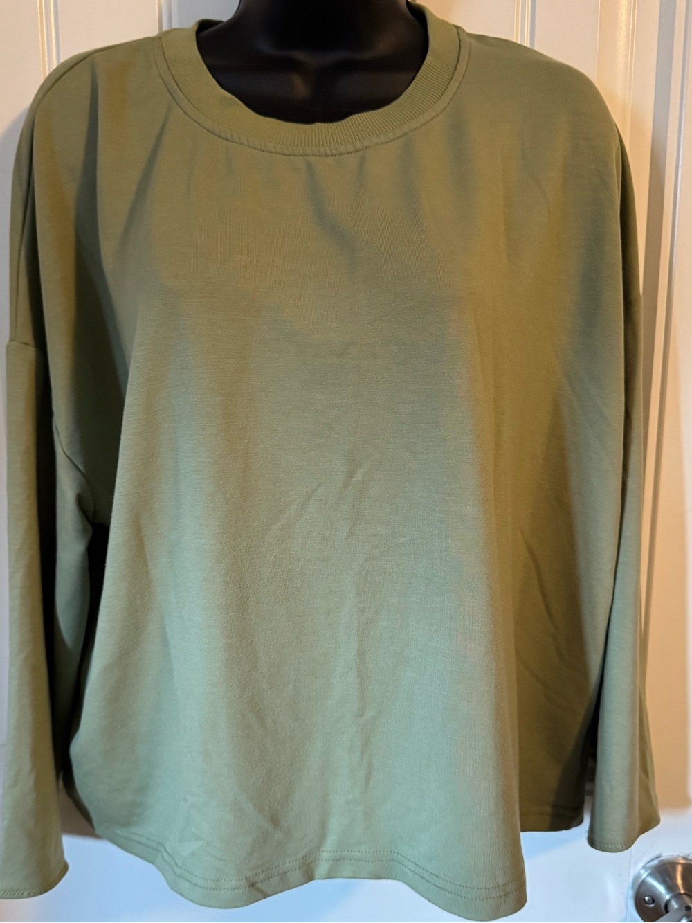 FREE FLY APPAREL Bamboo Knit Long Sleeve Pullover Sage Green Women's Size XL
